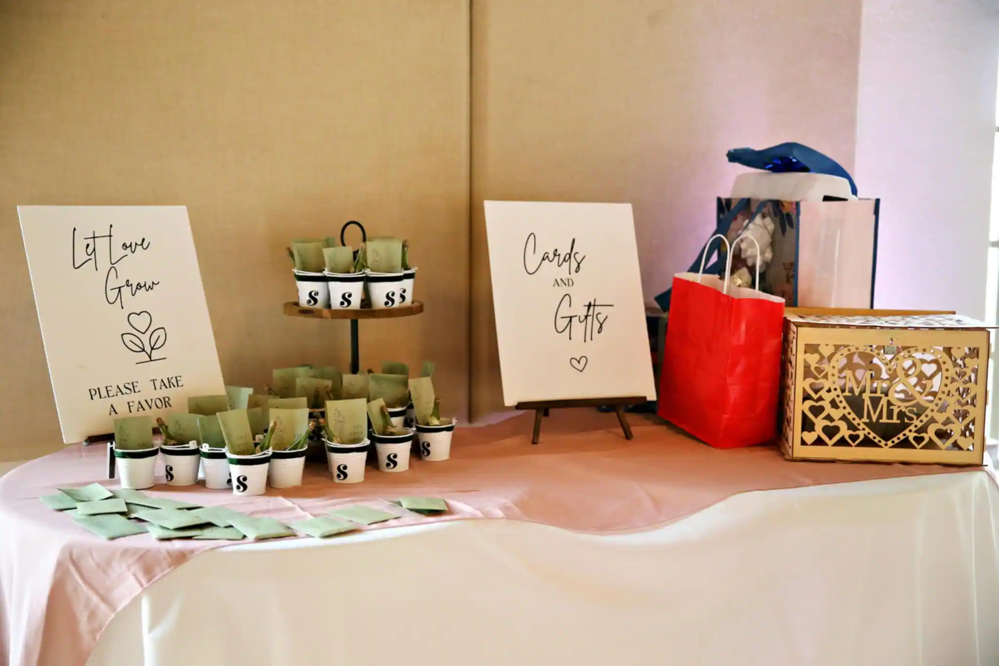 Paradise Elopements and Events gallery photo 44